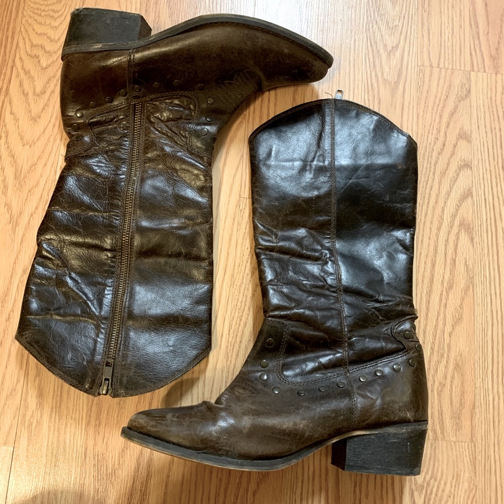 Dingo Brown Leather Cowboy Boots